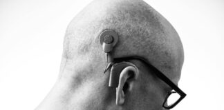Getting to Know Hearing Aid Alternatives: A Senior’s Guide to Better Listening